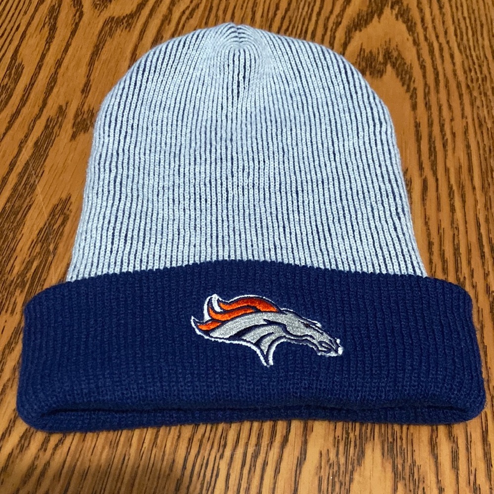 Broncos Beanie O/S blue and white